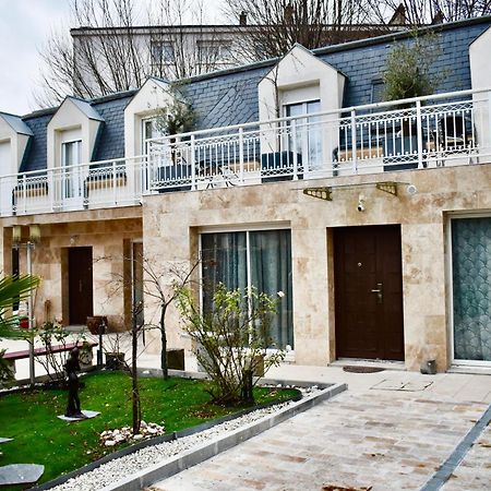 Villa Foch - Maison Familiale A 20 Min De Paris, Disney Et La Vallee Village Avec Balcon Et Jardin Privatif Saint-Maur-des-Fossés Εξωτερικό φωτογραφία